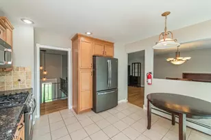 6 Beaumont Pl, Hanover Township, NJ 07981 - Photo 12