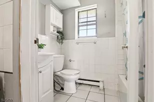 8 Sewall Ave, Clifton, NJ 07011 - Photo 10