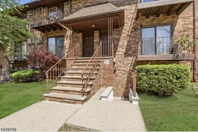 8 Sewall Ave #6C, Clifton, NJ 07011 - Photo 2