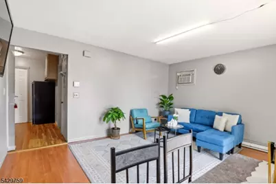 8 Sewall Ave #6C, Clifton, NJ 07011 - Photo 6