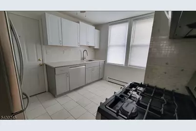 39 Alden St #1, Wallington, NJ 07057 - Photo 4