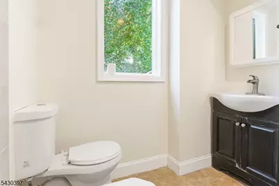 70 Valley St, South Orange, NJ 07079 - Photo 10