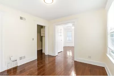 70 Valley St, South Orange, NJ 07079 - Photo 6