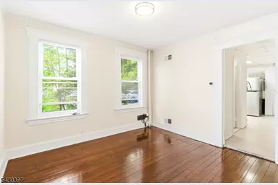 70 Valley St, South Orange, NJ 07079 - Photo 4