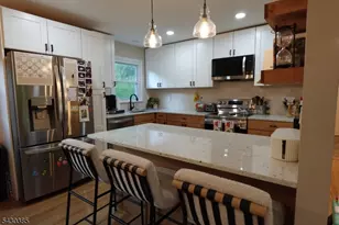 400 N Rd, Lebanon Township, NJ 07830 - Photo 10