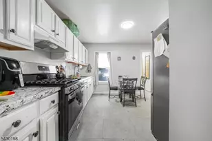 418 S 10th St, Newark, NJ 07103 - Photo 4