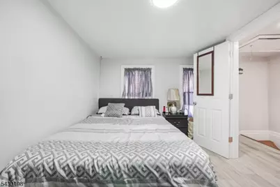 418 S 10th St, Newark, NJ 07103 - Photo 12