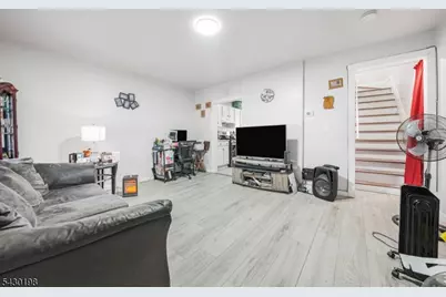 418 S 10th St, Newark, NJ 07103 - Photo 6