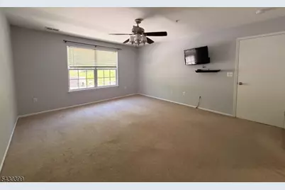 1635 King Ct, Green Brook Township, NJ 08812 - Photo 16