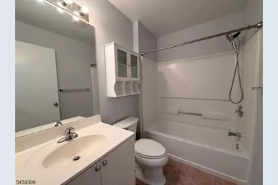 1635 King Ct, Green Brook Township, NJ 08812 - Photo 10