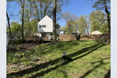 95 Unger Ave, Hopatcong, NJ 07874 - Photo 20
