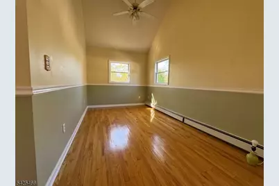 95 Unger Ave, Hopatcong, NJ 07874 - Photo 8