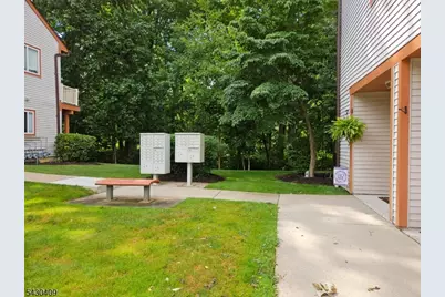16 Woods Edge Dr, Roxbury Township, NJ 07876 - Photo 24