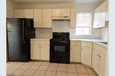 16 Woods Edge Dr, Roxbury Township, NJ 07876 - Photo 12