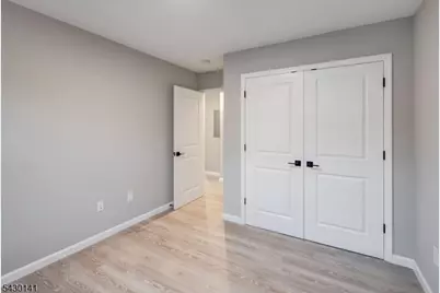 54 Holland St, Newark, NJ 07103 - Photo 18