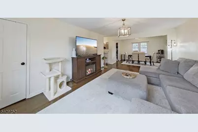 151 E Palisade Ave #6D, Englewood, NJ 07631 - Photo 18