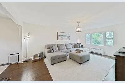 151 E Palisade Ave #6D, Englewood, NJ 07631 - Photo 12