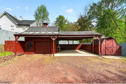 90 Hamburg Tpke, Bloomingdale, NJ 07403 - Photo 16