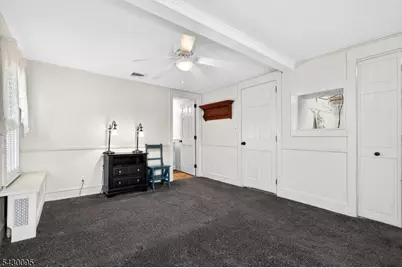 90 Hamburg Tpke, Bloomingdale, NJ 07403 - Photo 30
