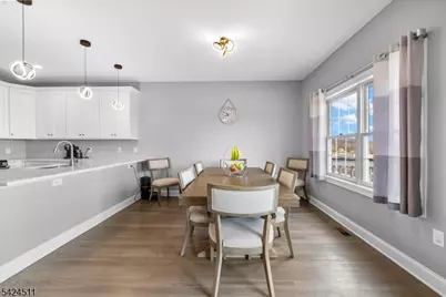 64 Halina Ln, Butler, NJ 07405 - Photo 6