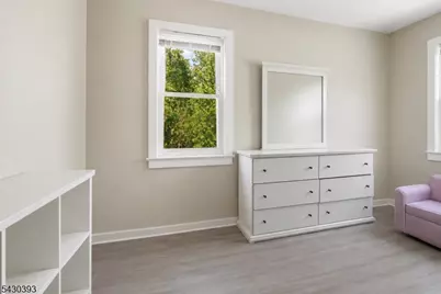 9 Sycamore St, Bloomfield, NJ 07003 - Photo 20