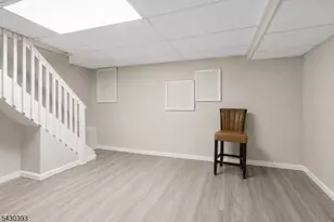 9 Sycamore St, Bloomfield, NJ 07003 - Photo 22