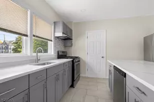 9 Sycamore St, Bloomfield, NJ 07003 - Photo 8