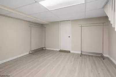 9 Sycamore St, Bloomfield, NJ 07003 - Photo 30