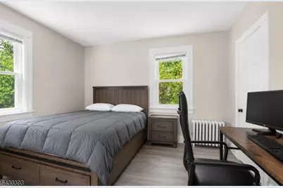9 Sycamore St, Bloomfield, NJ 07003 - Photo 18