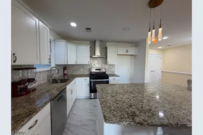 171 Camden St, Apt 2, Newark, NJ 07103 - Photo 4