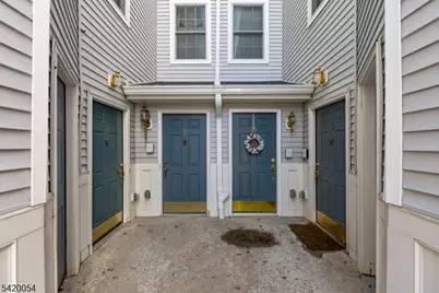 9 Goffle Brook Ct, Hawthorne, NJ 07506 - Photo 44