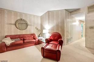 1360 Hamburg Turnpike, Wayne, NJ 07470 - Photo 12
