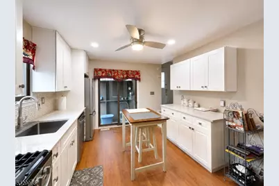 28 34 Bloomingdale Dr #34, Hillsborough Township, NJ 08844 - Photo 2