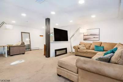 110 Belleview Ave, Butler, NJ 07405 - Photo 18