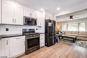 110 Belleview Ave, Butler, NJ 07405 - Photo 10