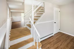 636 Bensel Dr, Mount Arlington, NJ 07850 - Photo 4