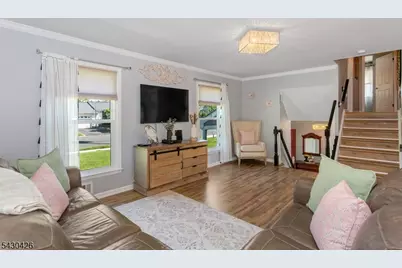 317 Jamestown Rd, Bridgewater, NJ 08807 - Photo 18