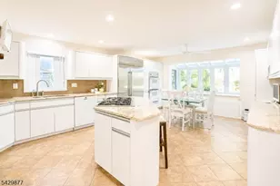 135 Ridge Rd, Nutley, NJ 07110 - Photo 12