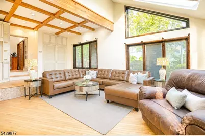 135 Ridge Rd, Nutley, NJ 07110 - Photo 4