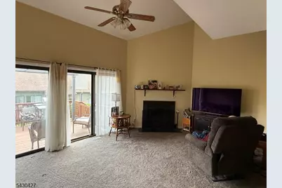 16 Sparrow Circle, Hampton Township, NJ 07860 - Photo 8