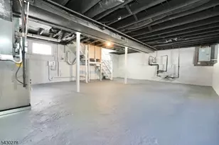 65 E Almira St, Bloomfield, NJ 07003 - Photo 24