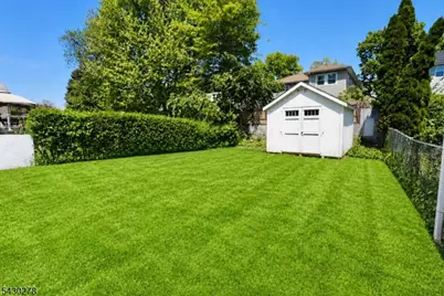 65 E Almira St, Bloomfield, NJ 07003 - Photo 26