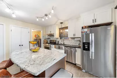 59 Taurus Dr #4D, Hillsborough Township, NJ 08844 - Photo 8