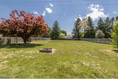 16 Abrams Rd, Holland Township, NJ 08848 - Photo 6