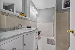 12 Borelle Square, Sayreville, NJ 08859 - Photo 10