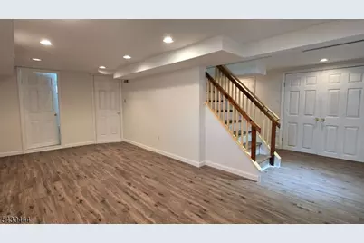 1-37 34th St, Fair Lawn, NJ 07410 - Photo 16