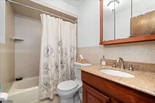 15 Carol Dr, Vernon Twp., NJ 07418 - Photo 32