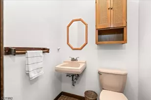 15 Carol Dr, Vernon Twp., NJ 07418 - Photo 44
