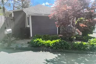 32 Laurel Dr, Jefferson Township, NJ 07438 - Photo 4