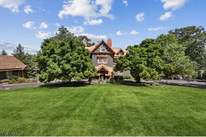 33 Edgemere Ave, Mount Arlington, NJ 07856 - Photo 6